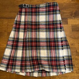 PITLOCHRY Scotland Vintage Pure New Wool Kilt Skirt Waist Plaid Pleats